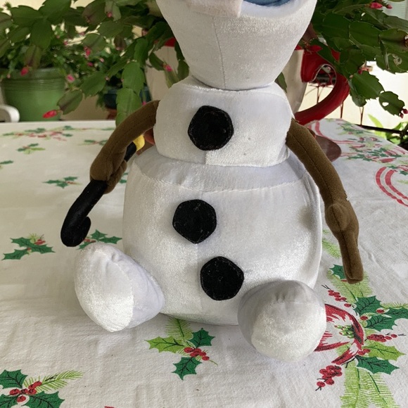 Singing Olaf - Picture 3 of 7